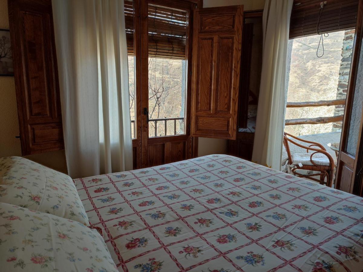 Casa Alpujarrena Fina Numero 27 Bubion Luaran gambar