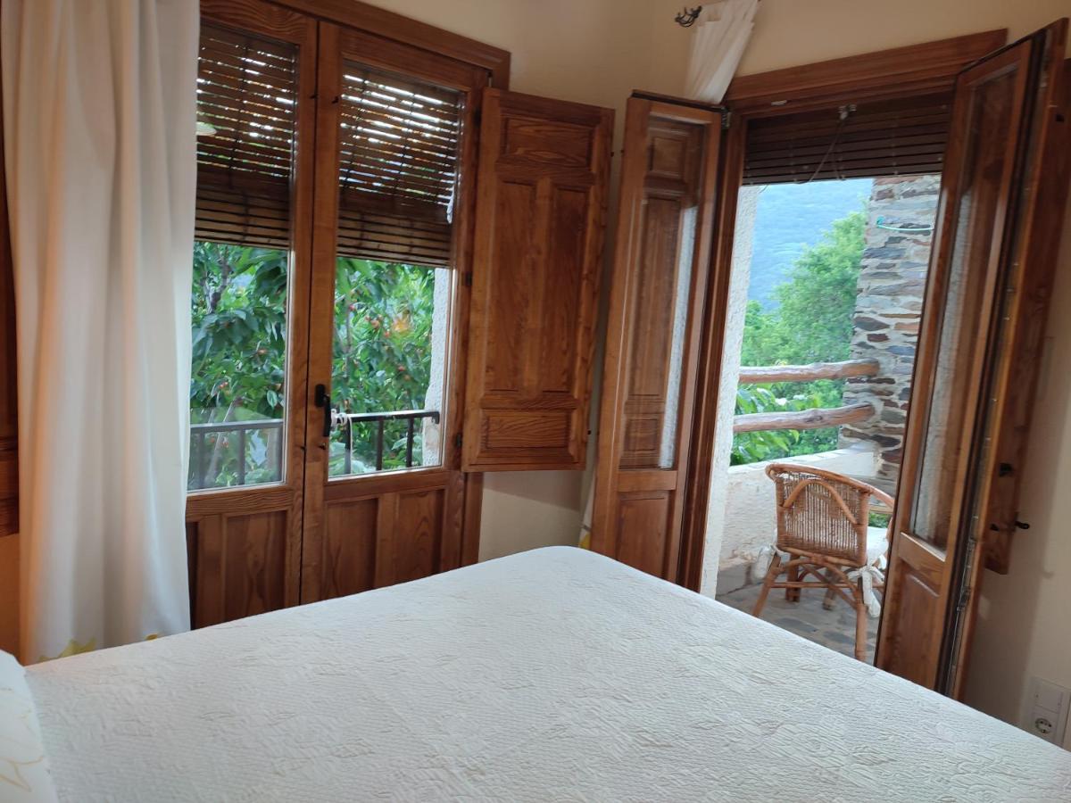 Casa Alpujarrena Fina Numero 27 Bubion Luaran gambar
